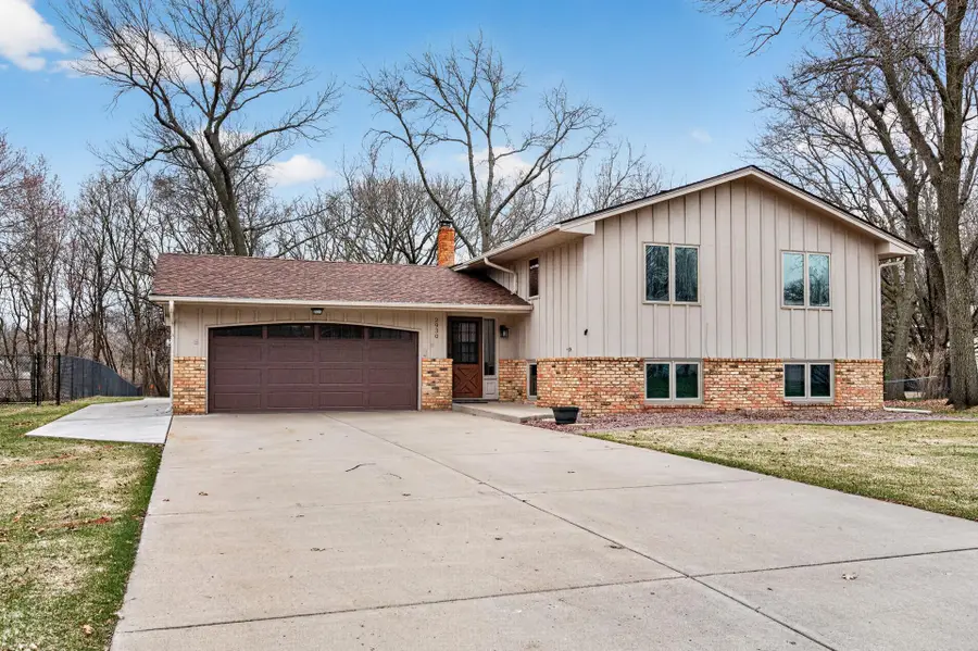2930 122nd Avenue Nw, Coon Rapids, MN 55433 - #2