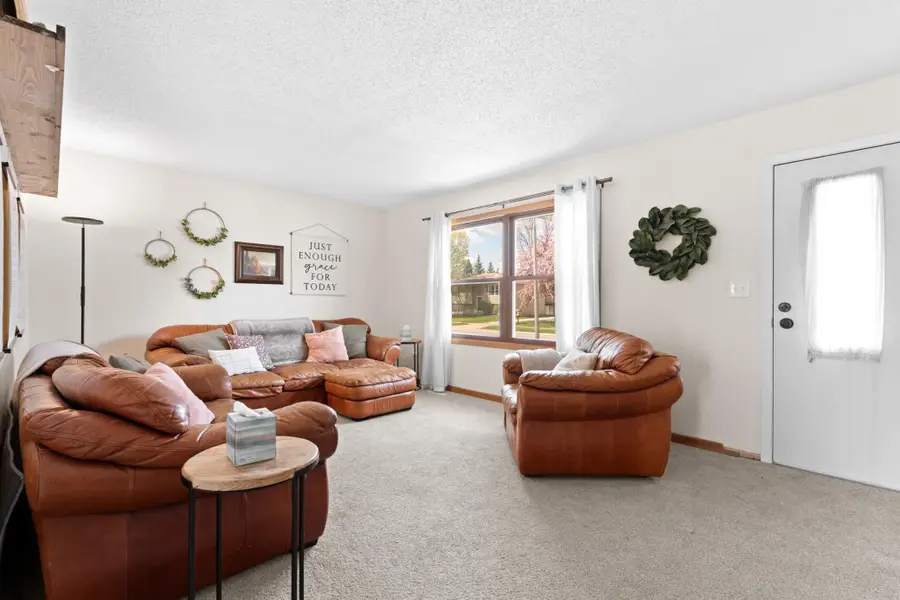 2014 43rd Street Nw, Rochester, MN 55901 - #2