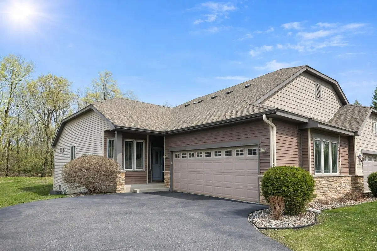 2333 Olivia Court E, Maplewood, MN 55119 - #1