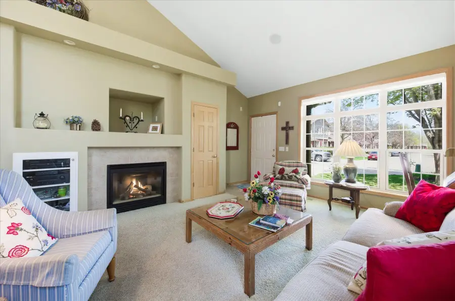 9836 Belmont Lane, Eden Prairie, MN 55347 - #2