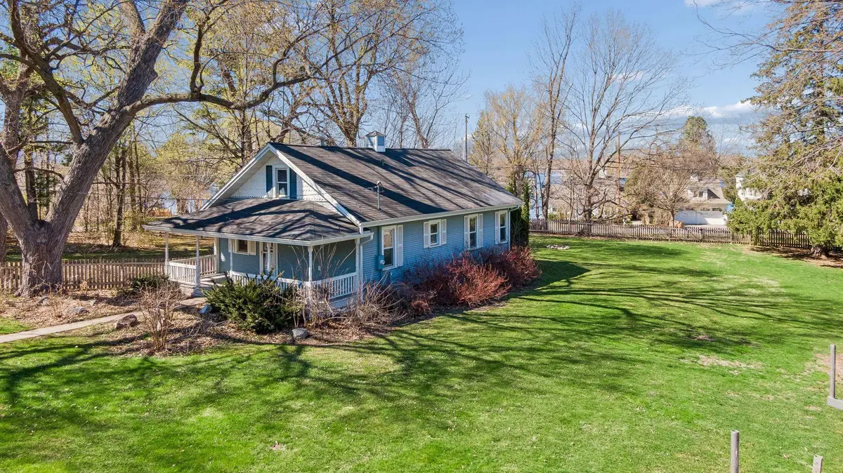 3142 Brooks Lane, Wayzata, MN 55391 - #1