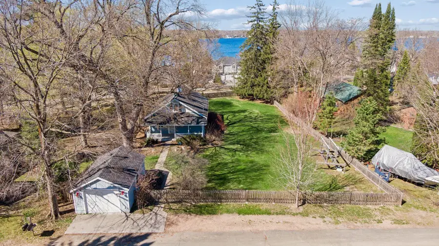 3142 Brooks Lane, Wayzata, MN 55391 - #3