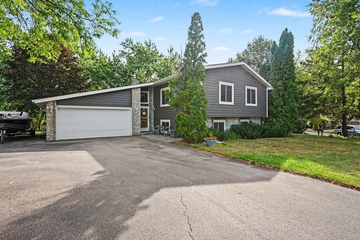 12405 Villaburne Drive, Burnsville, MN 55337 - #1