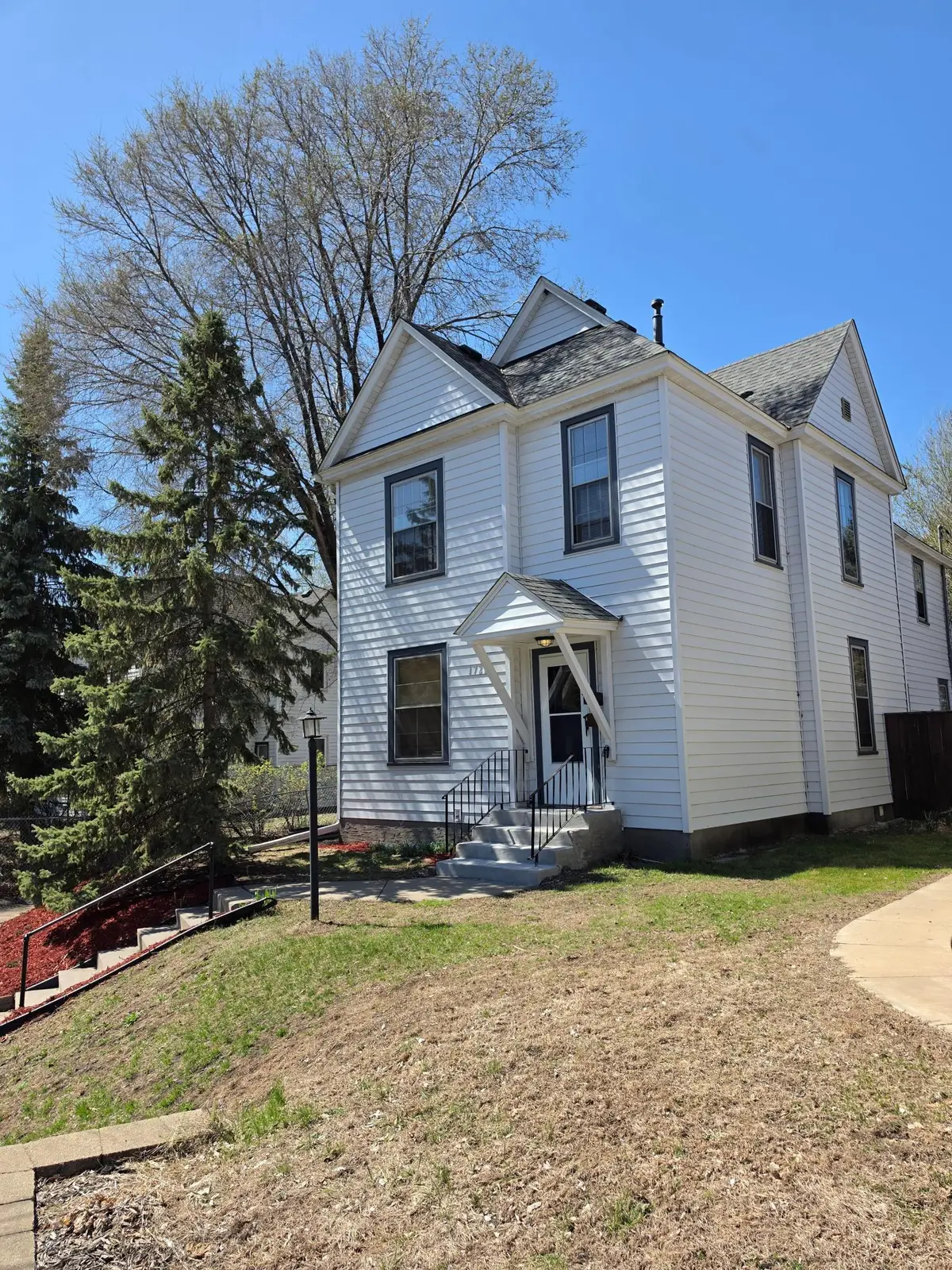 1722 5th Street Ne, Minneapolis, MN 55413 - #1