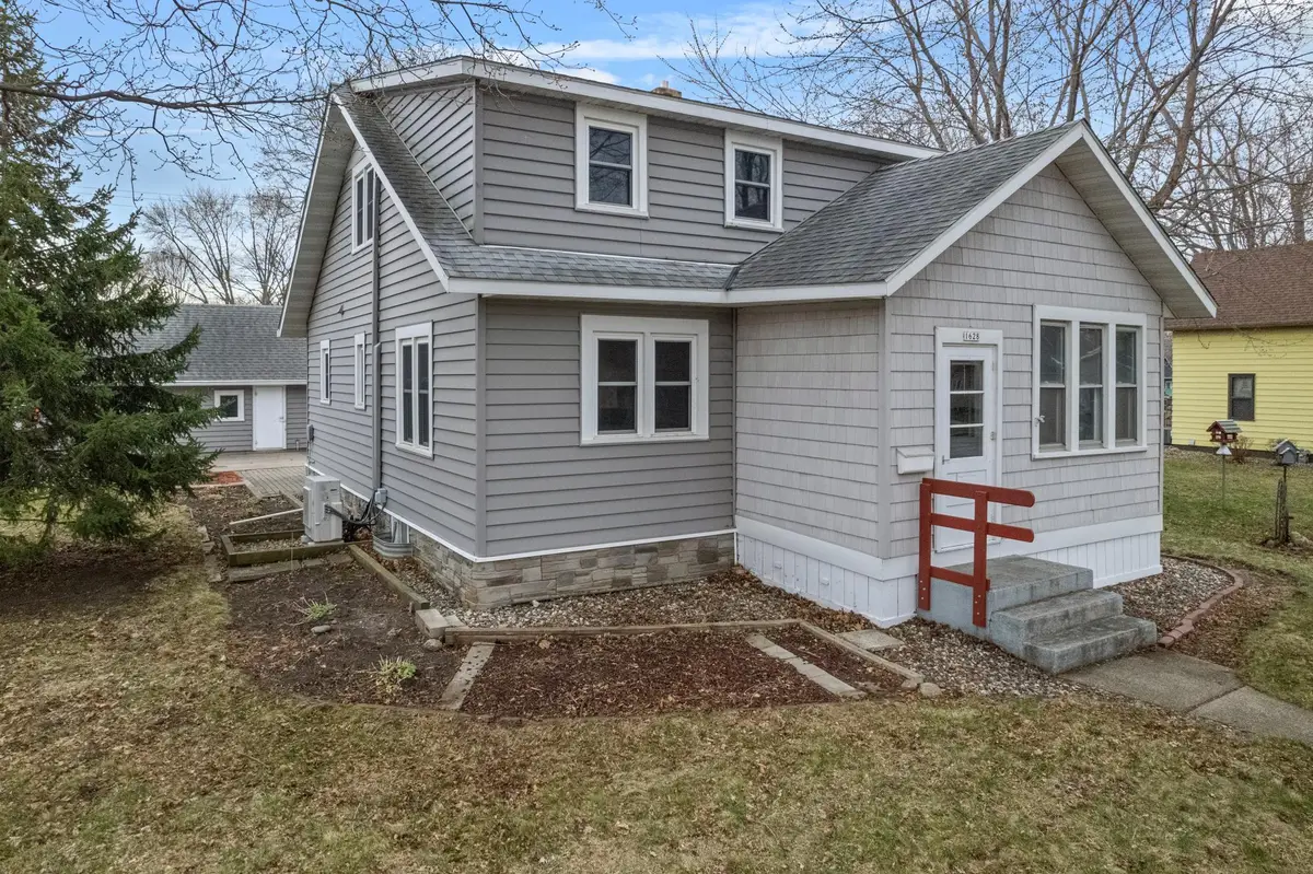 1628 Ford Avenue N, Glencoe, MN 55336 - #1