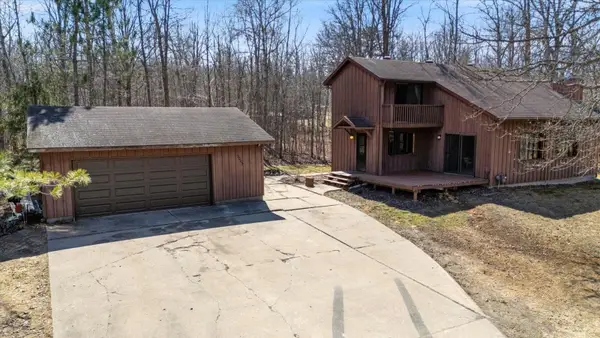 2005 Knollwood Drive, Grand Rapids, MN 55744
