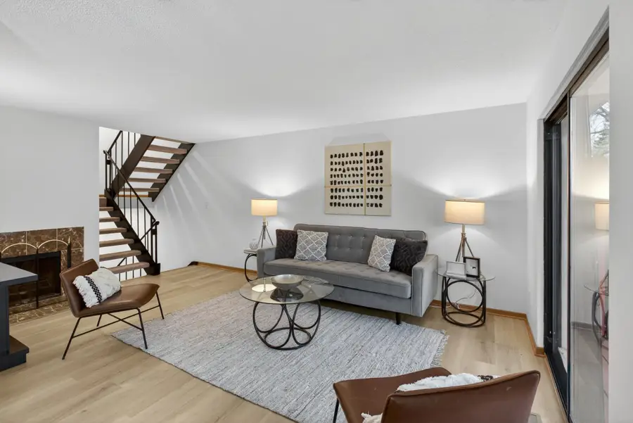 3250 Hill Ridge Drive #82, Eagan, MN 55121 - #3
