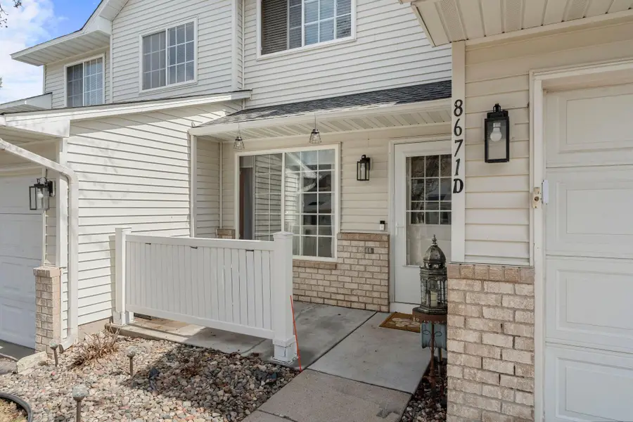 8671 Quarry Ridge Lane #D, Woodbury, MN 55125 - #2
