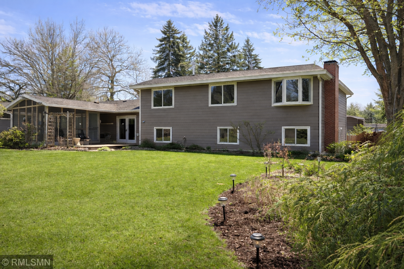5770 Main Street W, Maple Plain, MN 55359 - #1