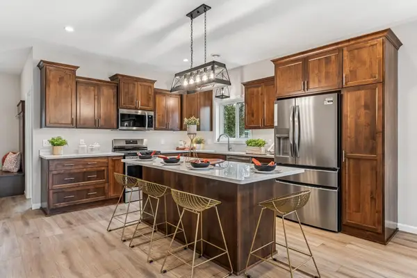 4901 Education Drive N, Hugo, MN 55038