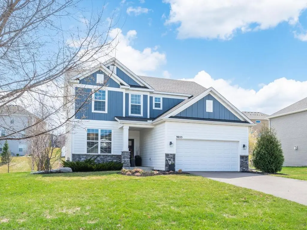 9055 Lakeside Drive, Victoria, MN 55386 - #1