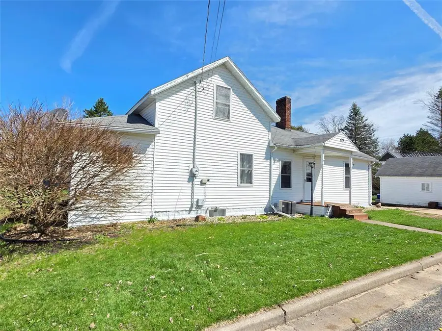 619 W Perkins Street, Augusta, WI 54722 - #2