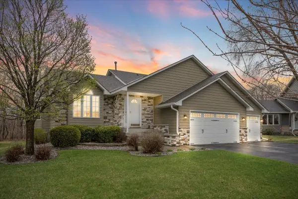 6307 Deerwood Lane, Lino Lakes, MN 55014