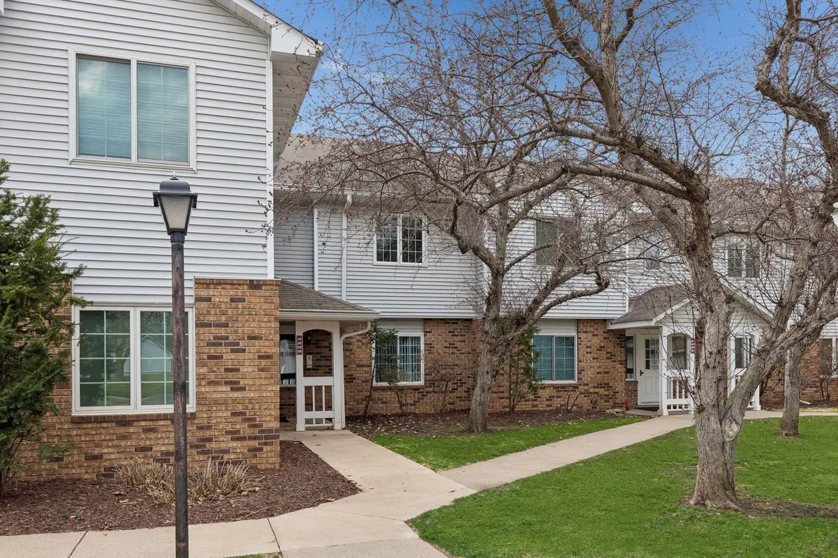 3566 Blue Jay Way #205, Eagan, MN 55123 - #1