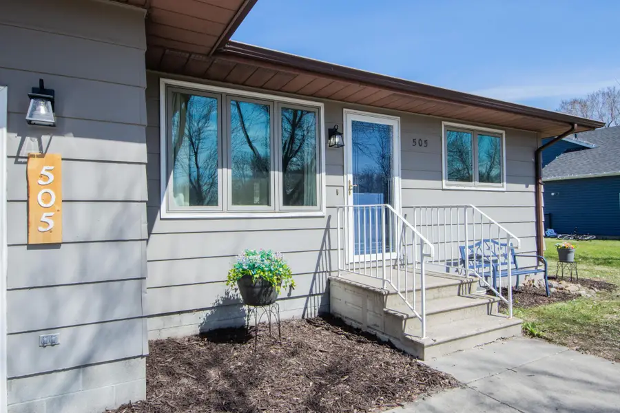 505 8th Avenue Se, Barnesville, MN 56514 - #2