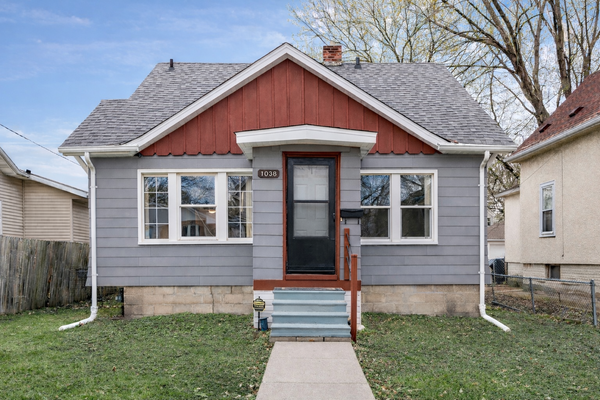 1038 23rd Avenue Se, Minneapolis, MN 55414