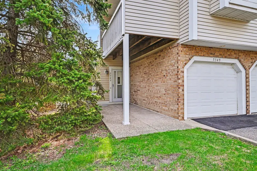 5349 Highpointe Drive, Bloomington, MN 55437 - #3