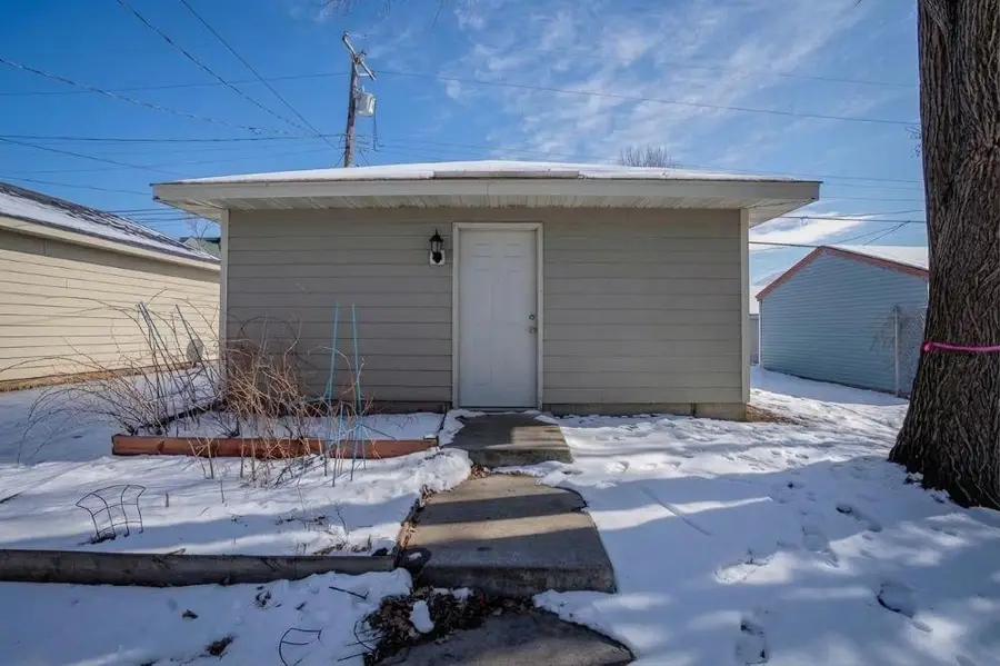 2946 Oliver Avenue N, Minneapolis, MN 55411 - #3