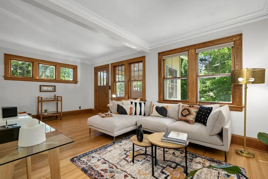 699 Wheelock Parkway W, Saint Paul, MN 55117 - #2