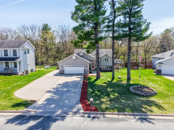 525 Lancaster Boulevard, Zumbrota, MN 55992