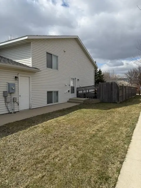 1006 Oak Place, West Fargo, ND 58078 - #3