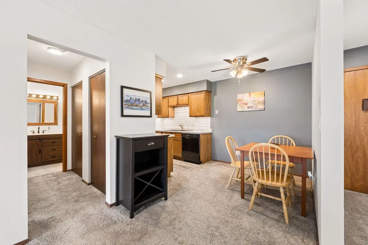 2730 Dale Street N #D311, Roseville, MN 55113 - #1