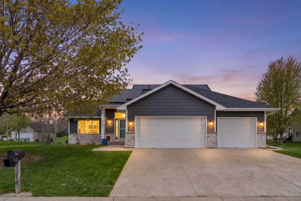 1274 Parkside Lane, Waconia, MN 55387 - #1