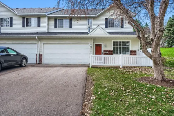3001 Juniper Lane #J, Woodbury, MN 55125