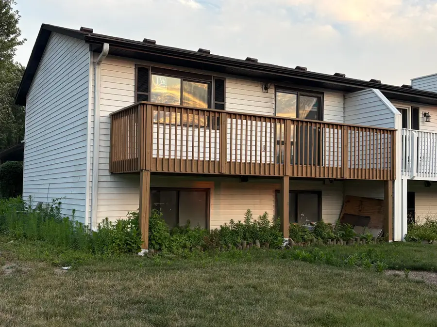 3826 Goodwin Avenue N, Oakdale, MN 55128 - #2