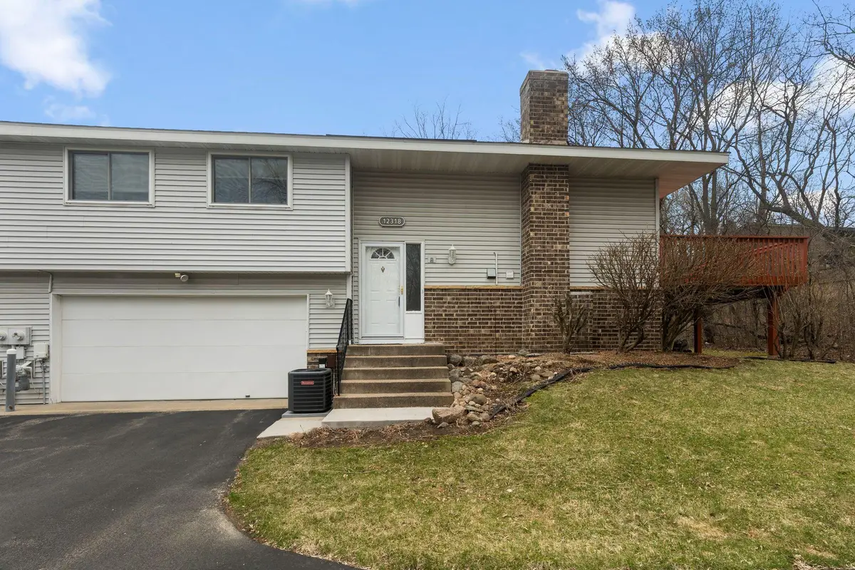 12318 Oak Leaf Court, Burnsville, MN 55337 - #1