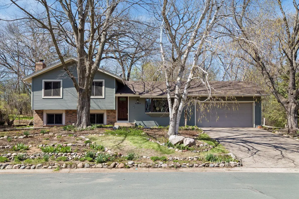 1735 Hickory Hill Drive, Eagan, MN 55122 - #1