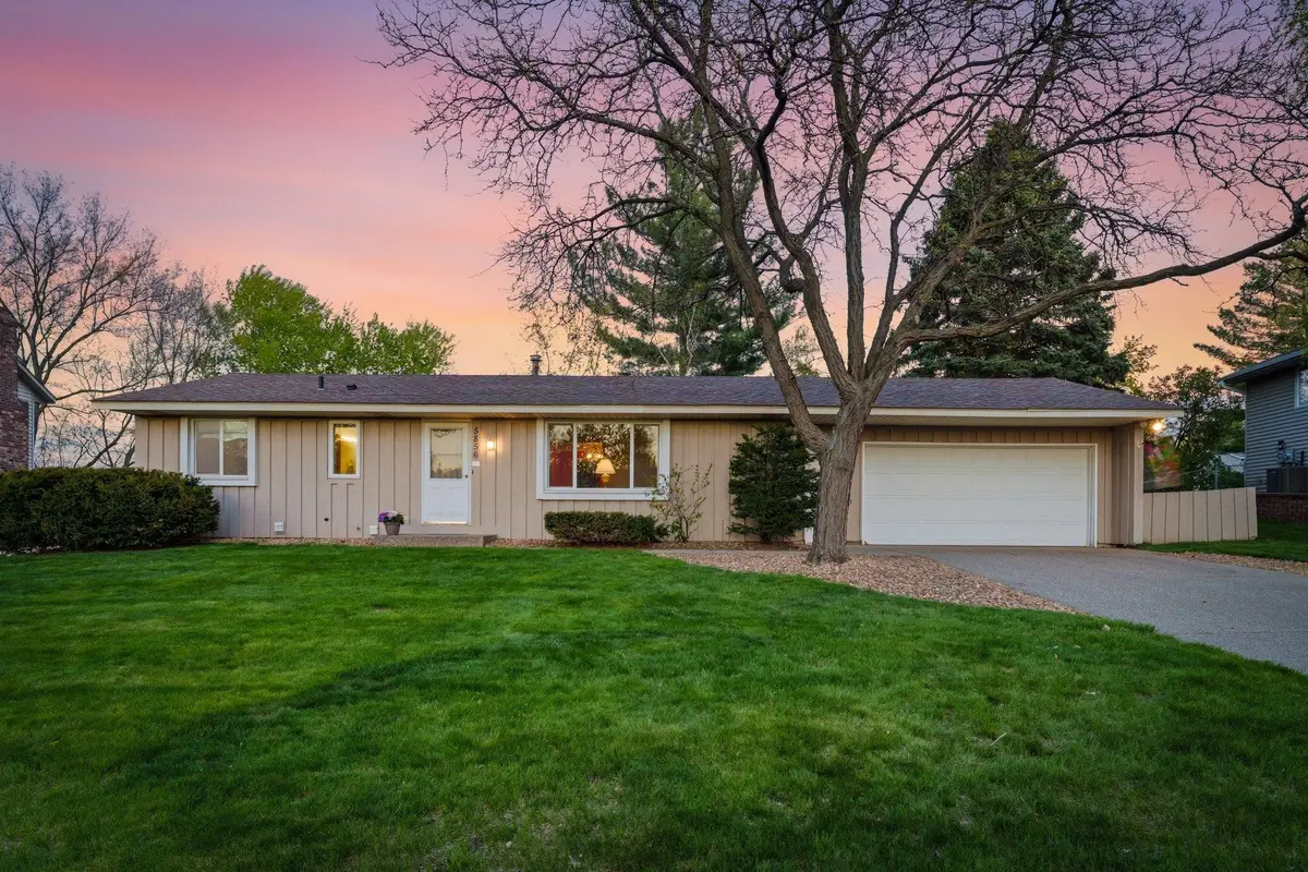 5856 139th Street W, Apple Valley, MN 55124 - #1