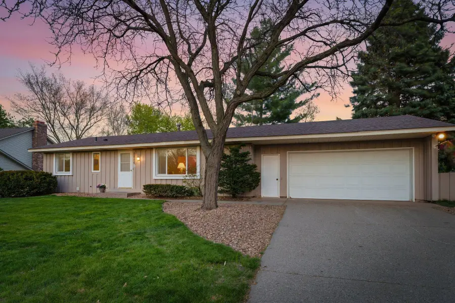 5856 139th Street W, Apple Valley, MN 55124 - #3