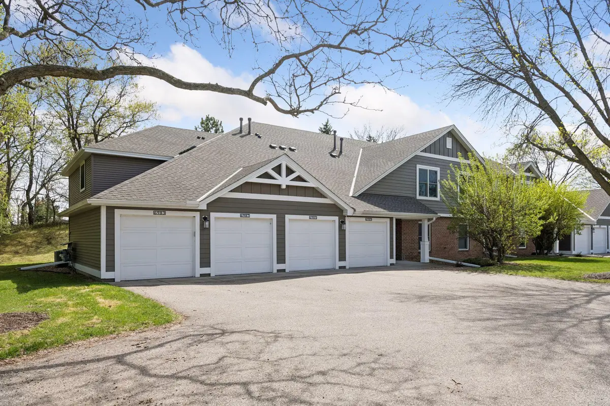 6983 Langford Court, Edina, MN 55436 - #1