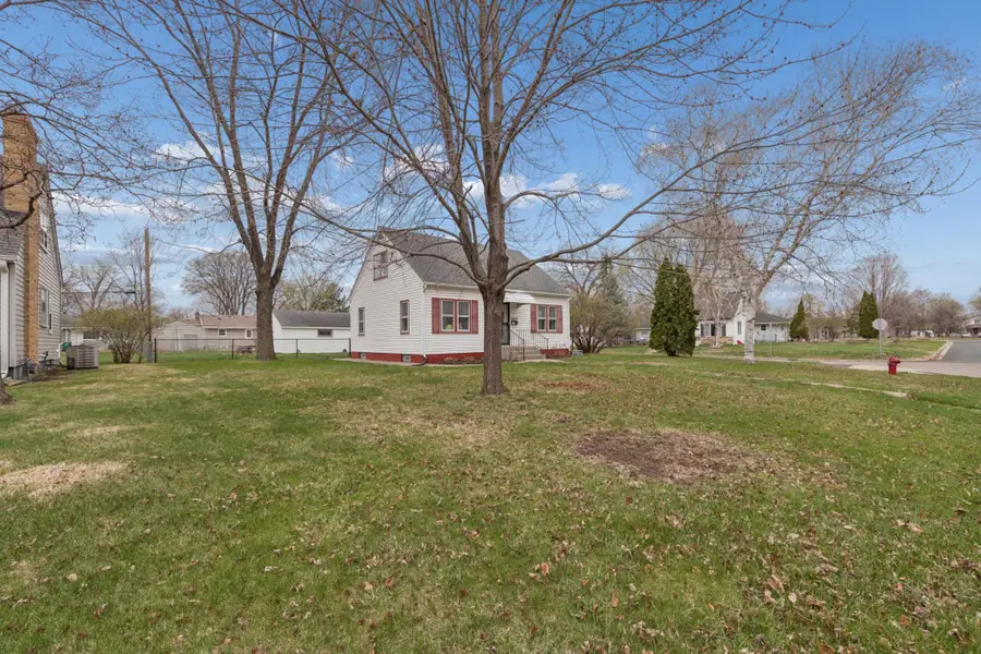 5649 Colfax Avenue N, Brooklyn Center, MN 55430 - #2