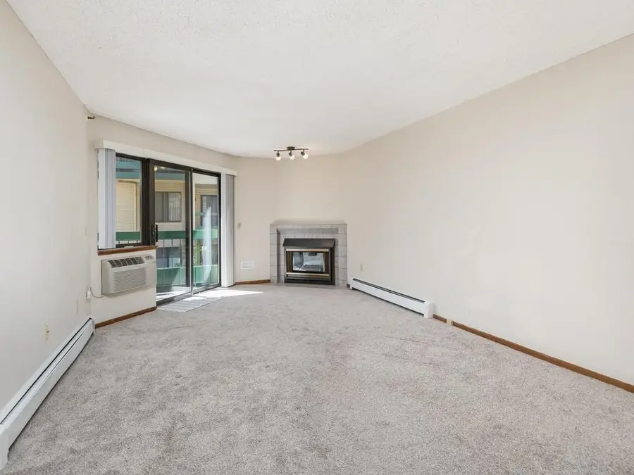 7605 Edinborough Way #6214, Minneapolis, MN 55435 - #3