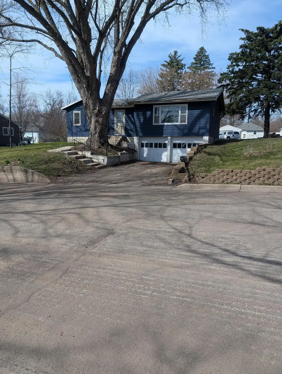 215 N 11th Street, Montevideo, MN 56265 - #2