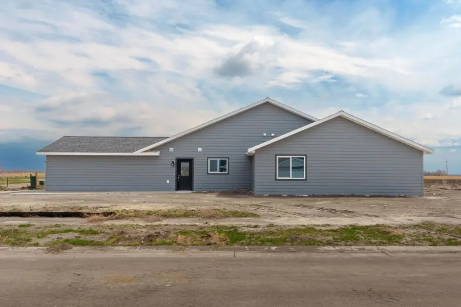 1540 Parke Avenue S, Glyndon, MN 56547 - #3