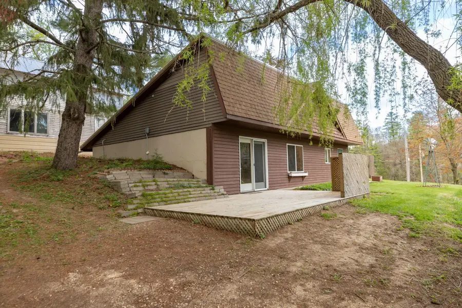 33704 County 25 N, Peterson, MN 55962 - #3