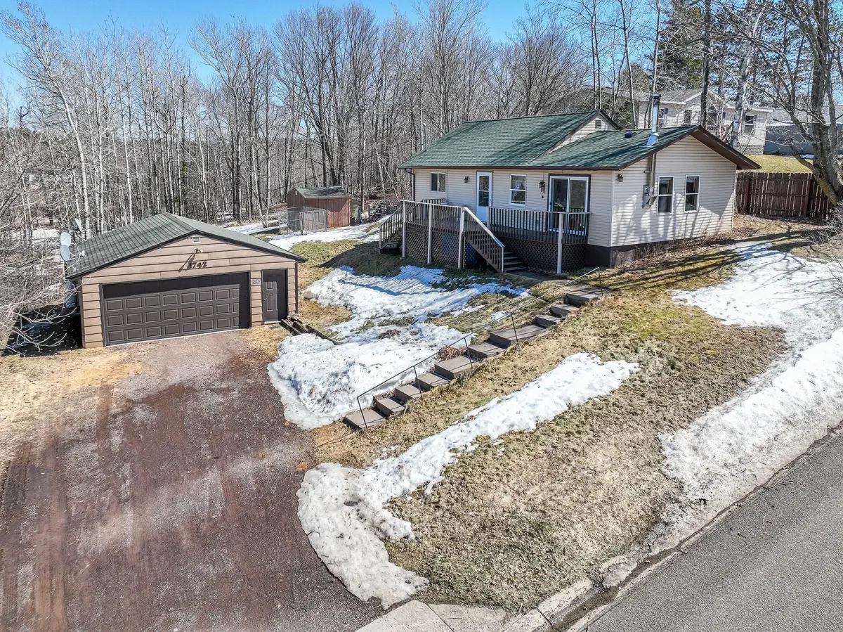 4742 Chicago Avenue, Duluth, MN 55803 - #1