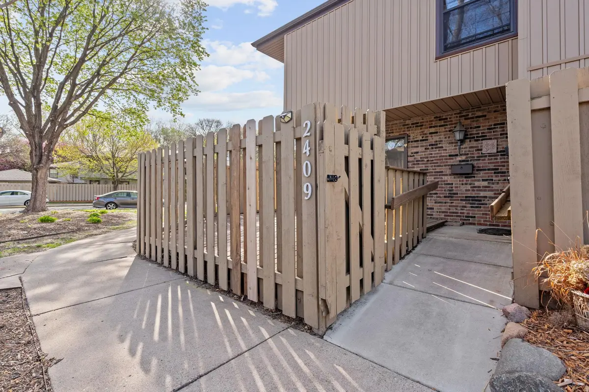 2409 Unity Avenue N, Golden Valley, MN 55422 - #1