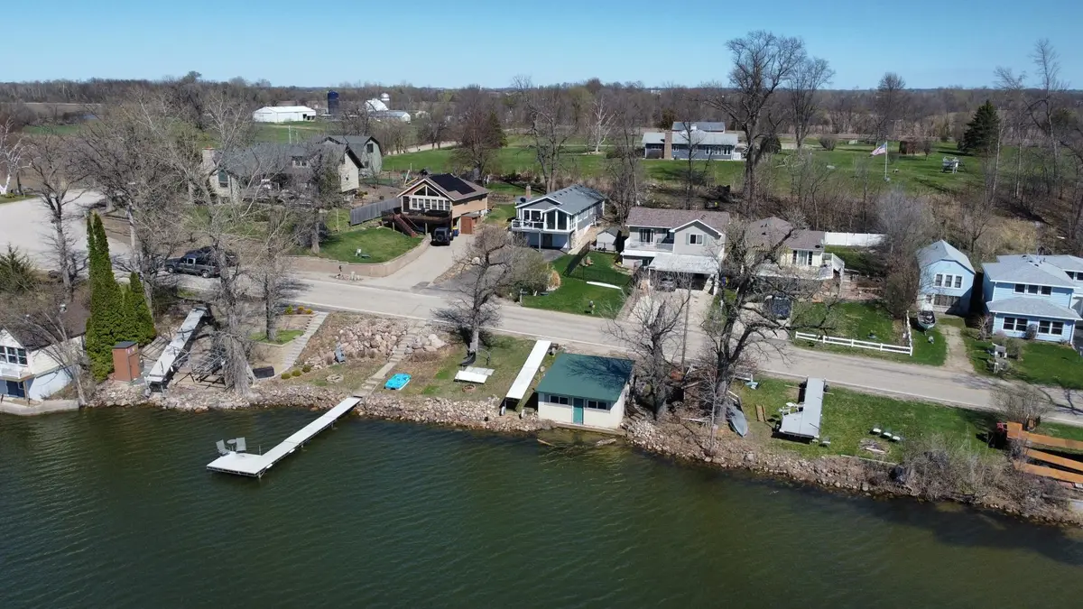 18013 Roberds Lake Boulevard, Faribault, MN 55021 - #1