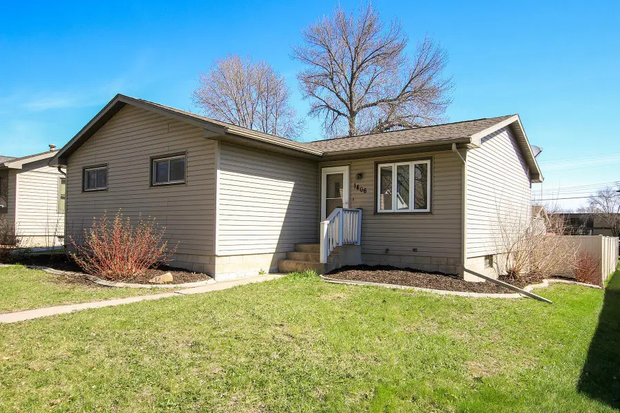 1406 N Payne Street, New Ulm, MN 56073 - #2