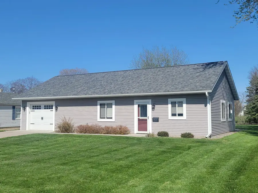 411 Bullis Street, Kenyon, MN 55946 - #3