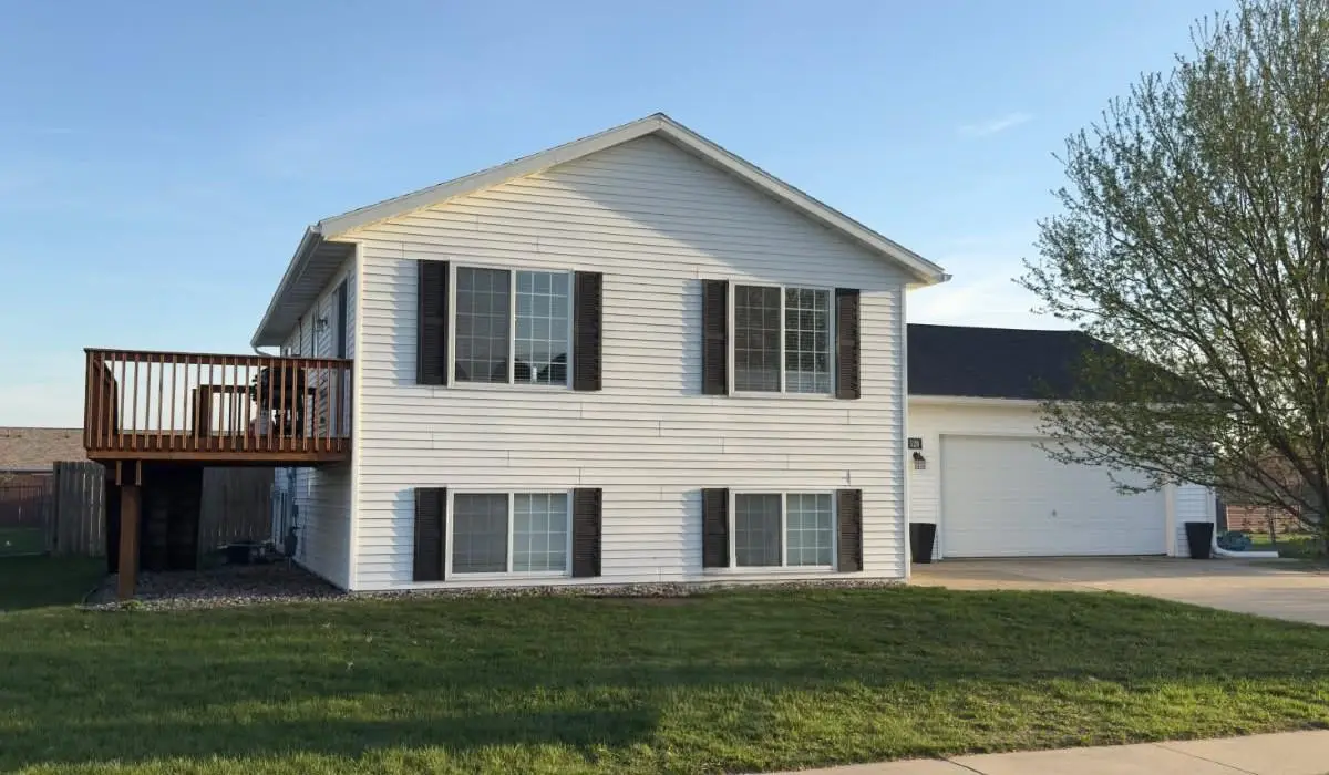 520 Elliot Drive Se, Grand Meadow, MN 55936 - #1