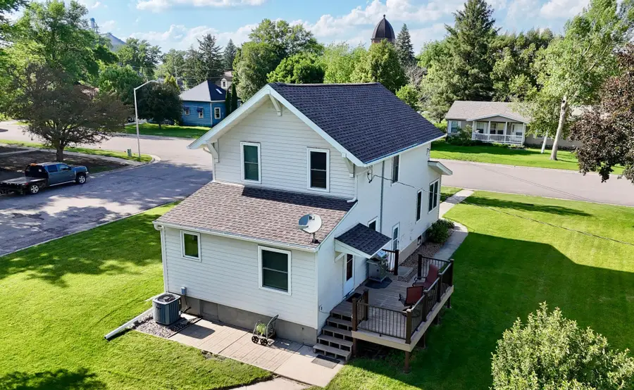 407 E Fairview Avenue, Olivia, MN 56277 - #3