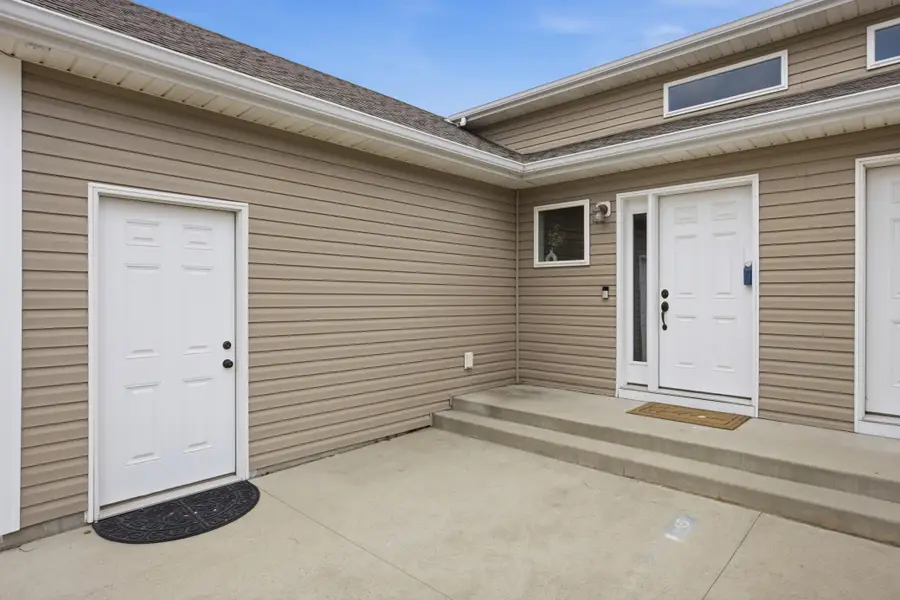 2238 35th Street Circle S, Moorhead, MN 56560 - #3