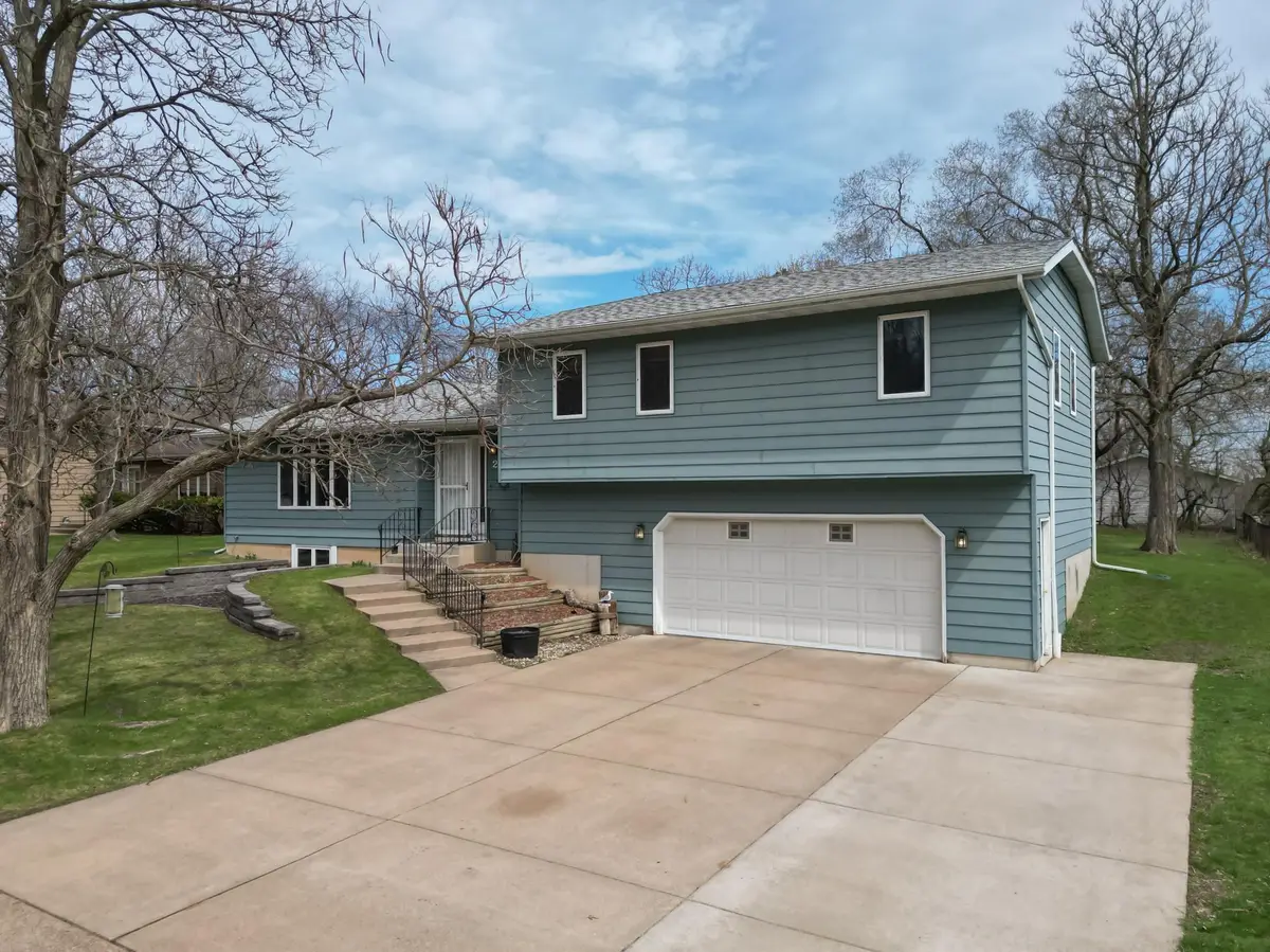 2107 15th Street, Eau Claire, WI 54703 - #1