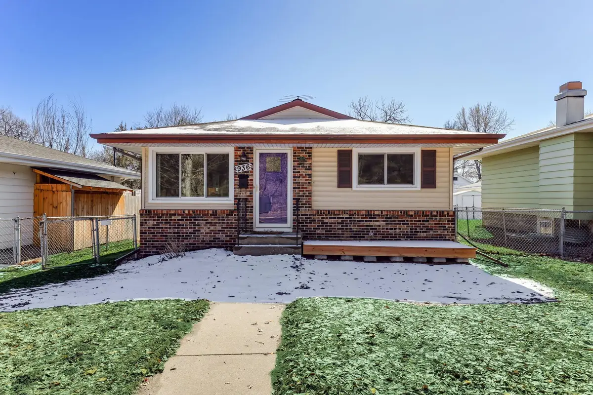 936 Jefferson Avenue, Saint Paul, MN 55102 - #1