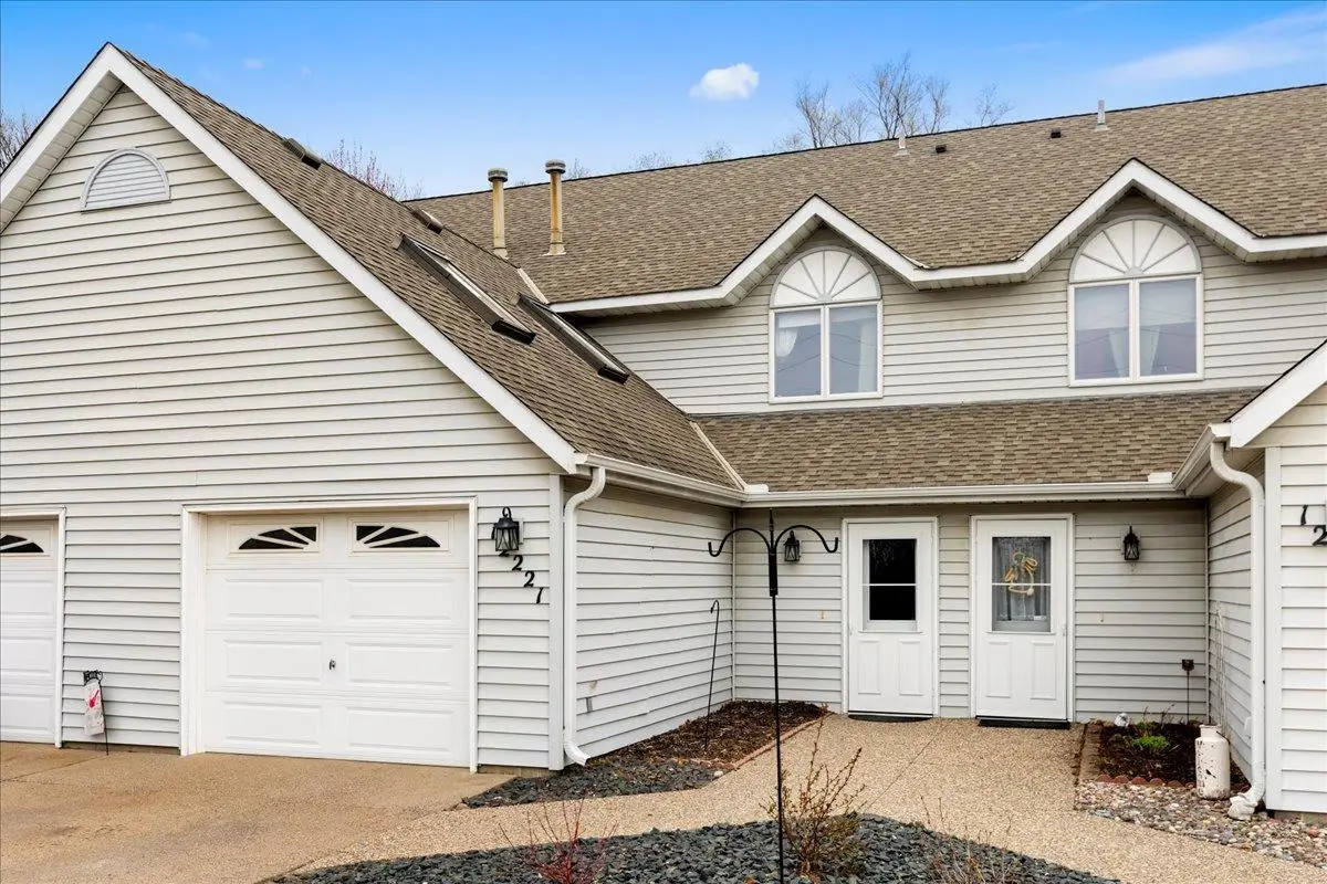 12221 191st Avenue Nw, Elk River, MN 55330 - #1